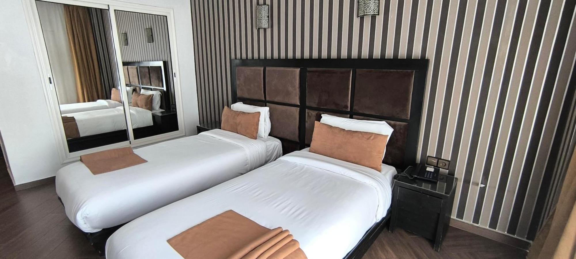 מקנס Hotel Swani מראה חיצוני תמונה