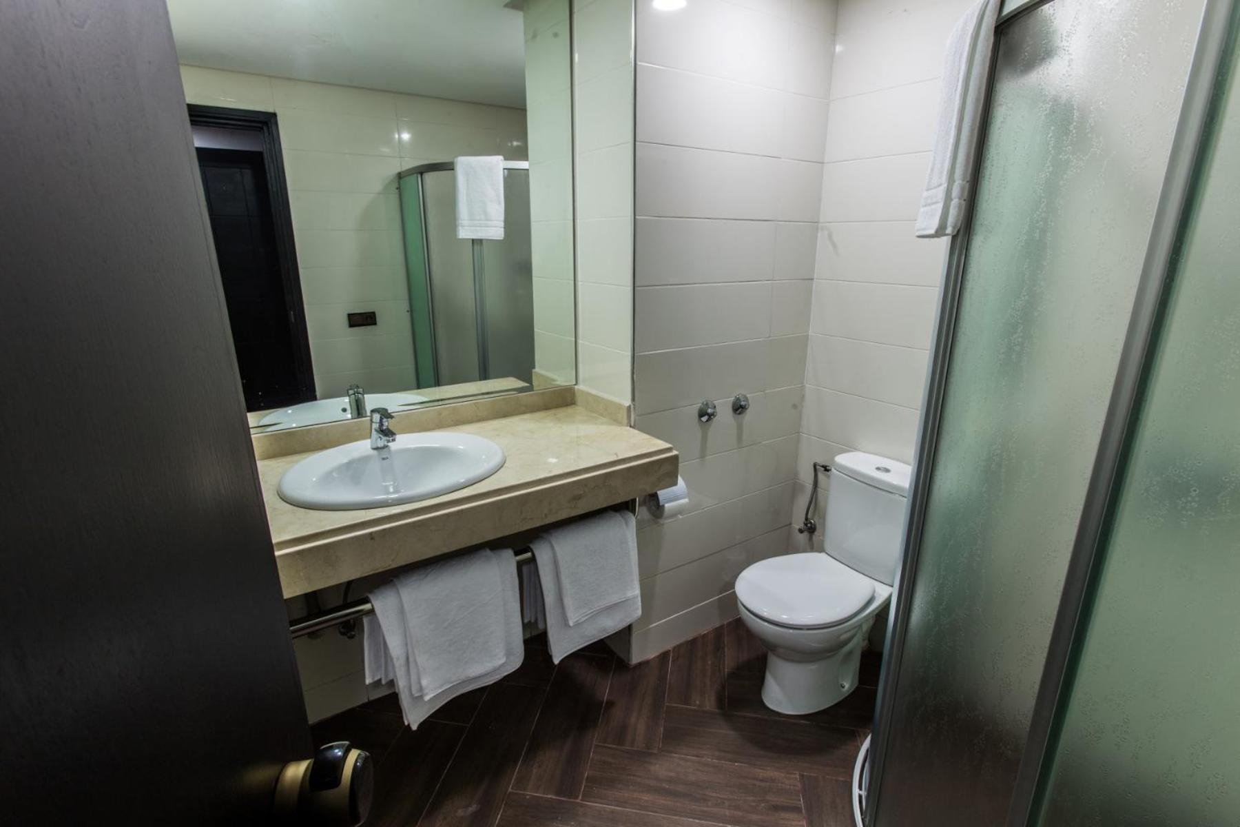 מקנס Hotel Swani מראה חיצוני תמונה