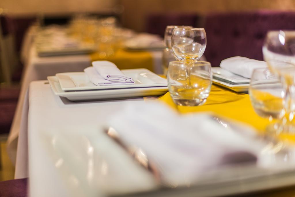 מקנס Hotel Swani מראה חיצוני תמונה