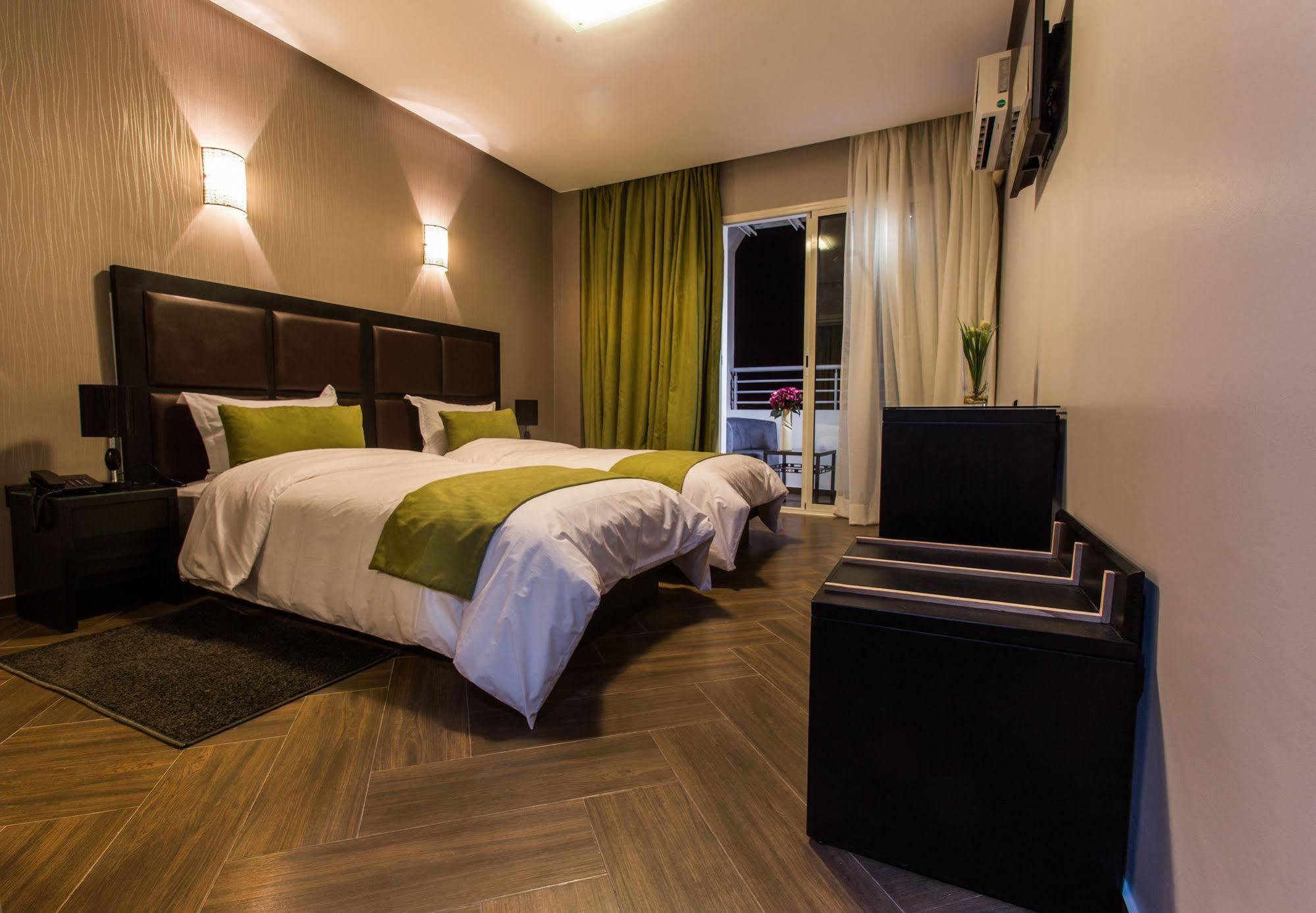 מקנס Hotel Swani מראה חיצוני תמונה